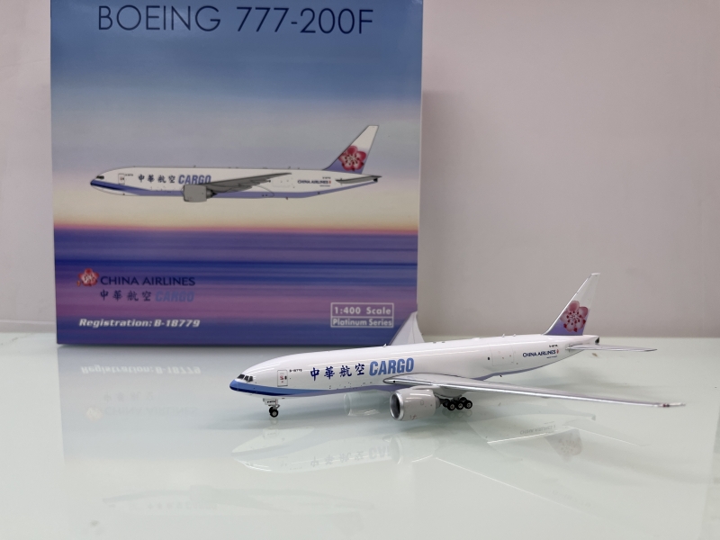 1:400 China Air Cargo B777- ...