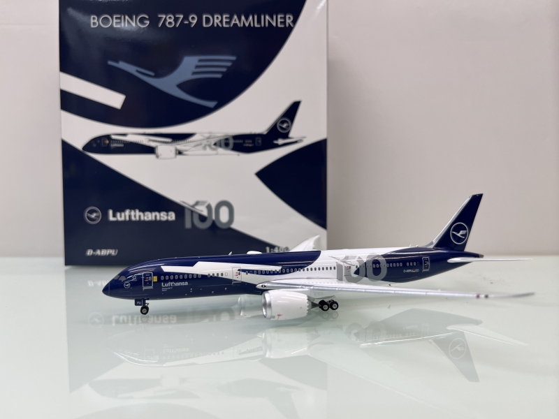 1:400 Lufthansa B787-9