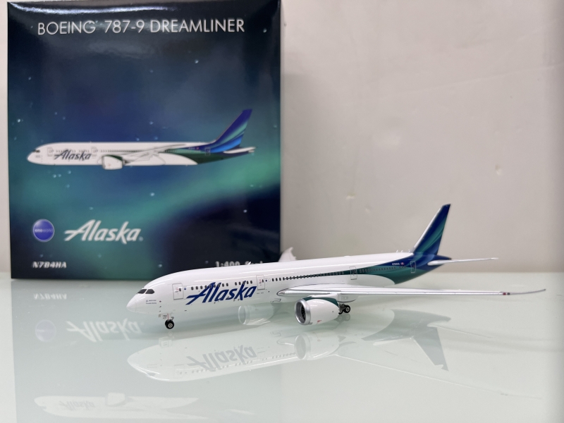 1:400 Alaska Airlines B787- ...