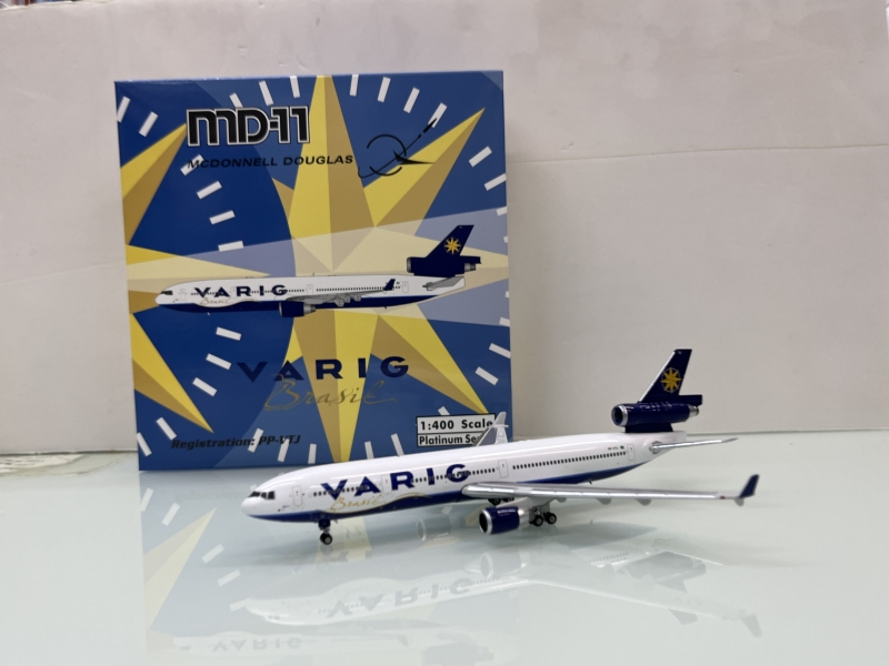 1:400 Varig MD-11 