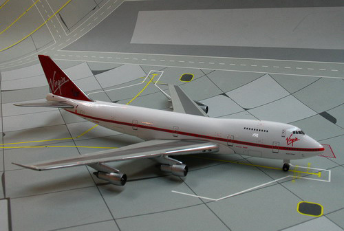 1:400 Virgin Atlantic B747- ...