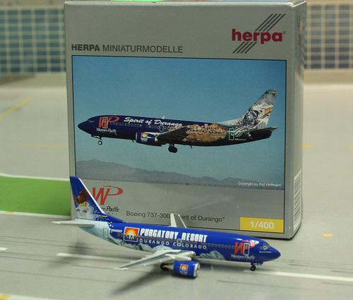 1:400 Western Pacific Airli ...