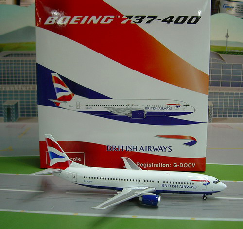 1:200 British Airways B737- ...