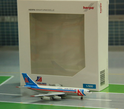 1:500 Ural Airlines IL-86