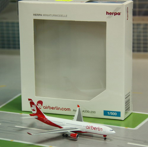 1:500 Air Berlin A330-200