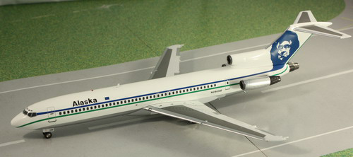 1:200 Alaska B727-200