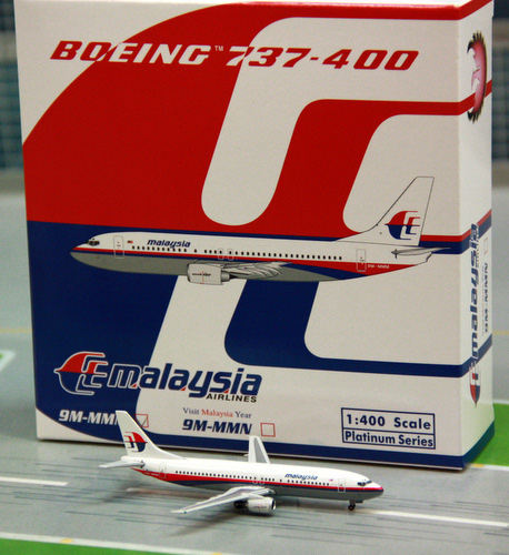 1:400 Malaysia Airlines B73 ...