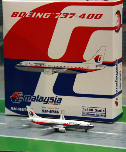 1:400 Malaysia Airlines B73 ...