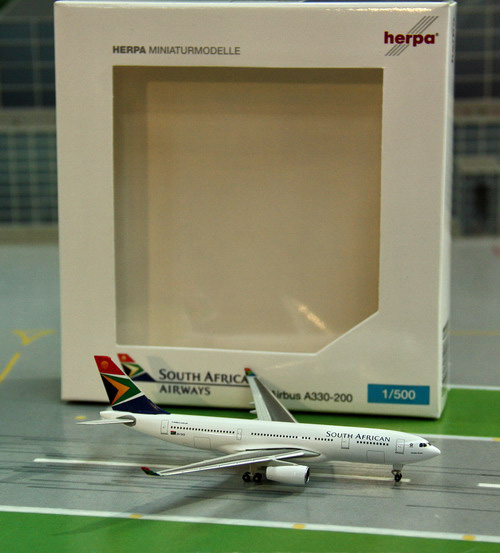 1:500 South African Airways ...
