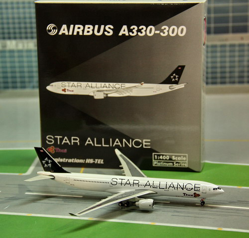 1:400 Thai A330-300