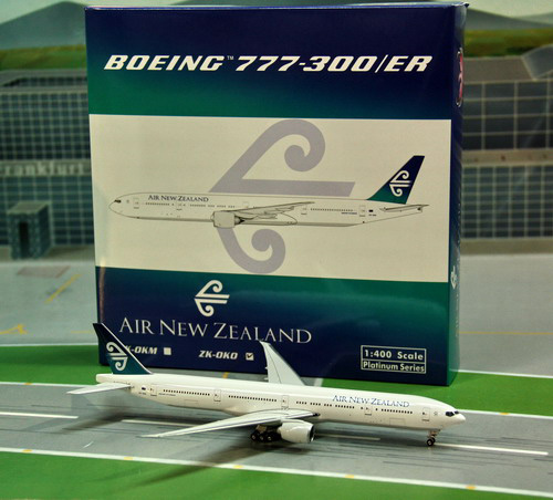 1:400 Air New Zealand B777- ...