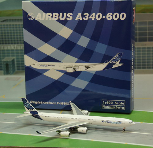 1:400 AirBus A340-600