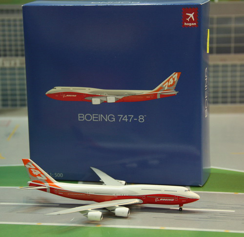 1:500 Boeing B747-8