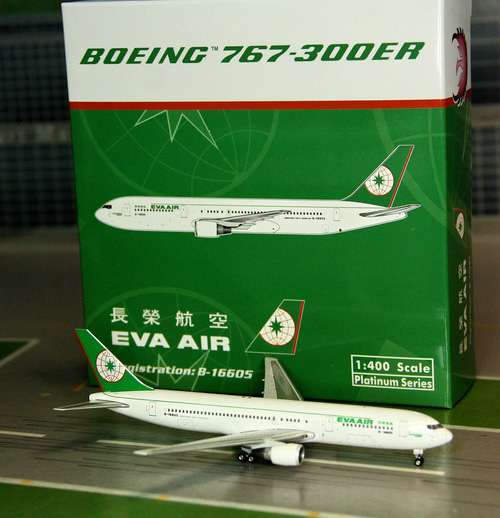1:400 Eva Air B767-300ER