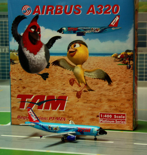 1:400 TAM A320