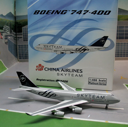 1:400 China Airlines B747-4 ...