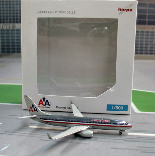 1:500 American Airlines B73 ...