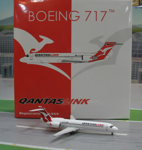 1:400 Qantas Link B717