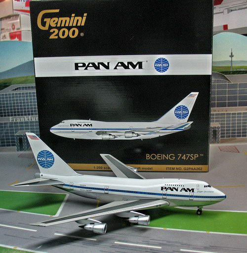 1:200 PAN AM B747SP