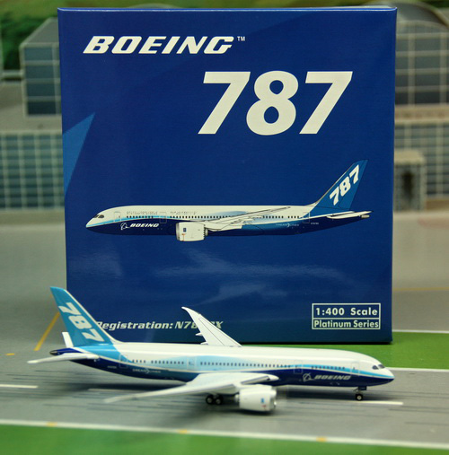 1:400 Dreamliner B787-8