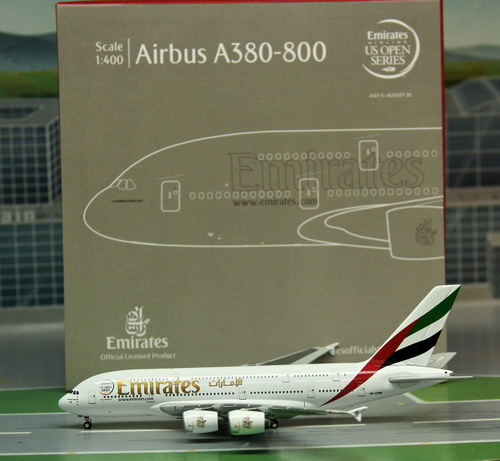 1:400 Emirates A380-800