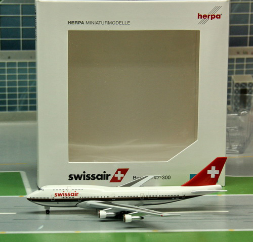 1:500 SWISSAIR B747-300
