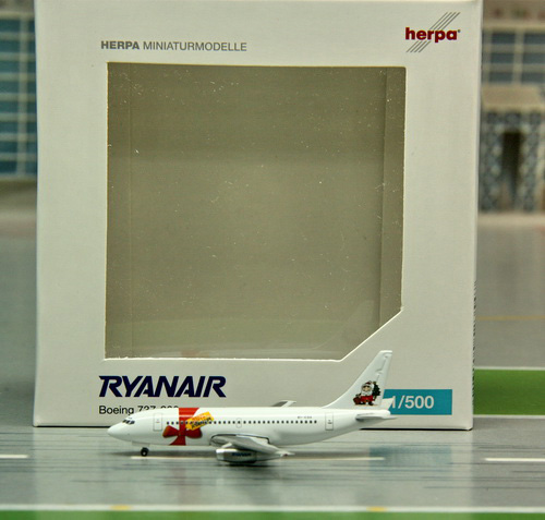 1:500 Ryanair B737-200