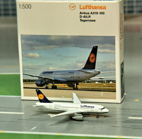 1:500 Lufthansa A319-100