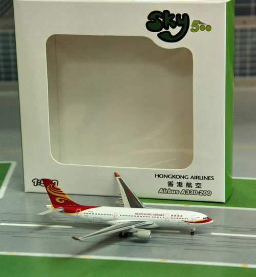 1:500 Hainan Airlines A330- ...