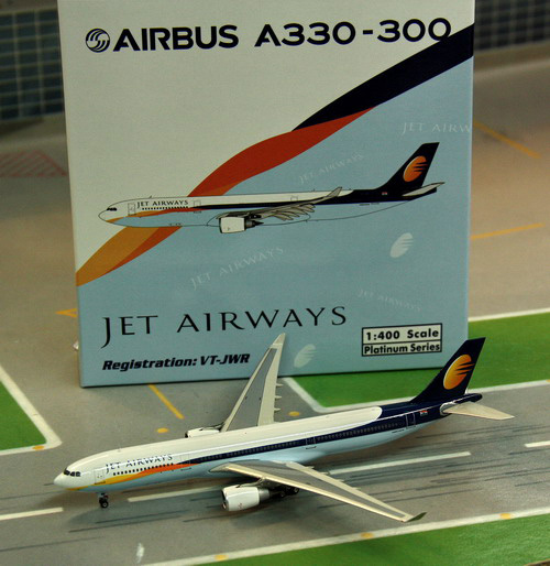 1:400 Jet Airways A330-300