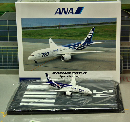 1:500 ANA B787-8
