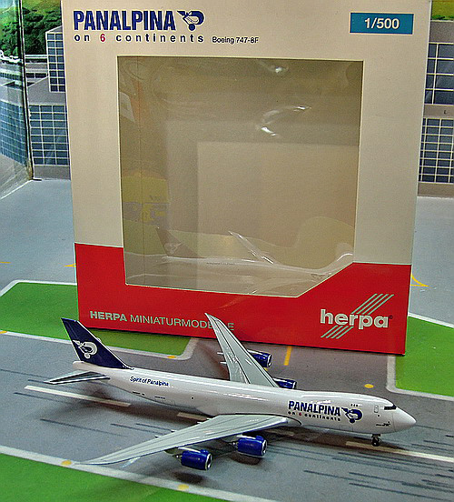 1:500 Panalpina B747-8F