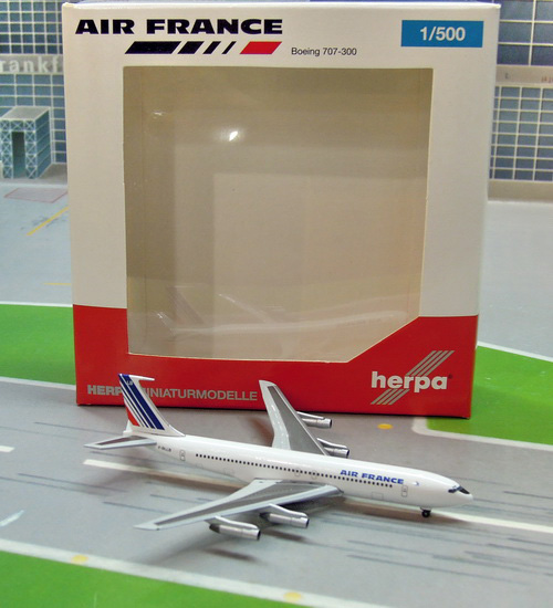 1:500 Air France B707-300