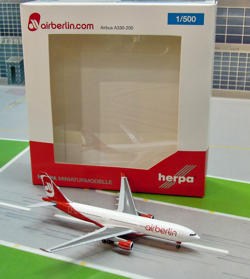 1:500 Air Berlin A330-200