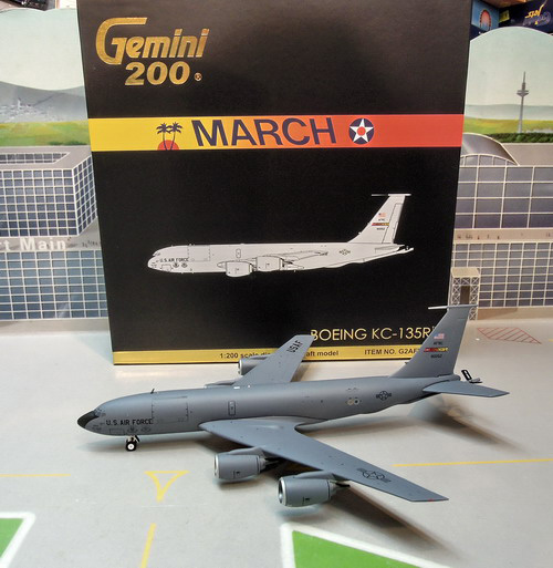 1:200 US Air Force Boeing K ...