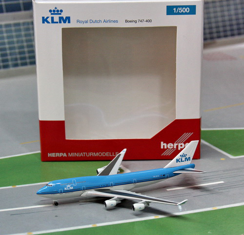 1:500 KLM B747-400
