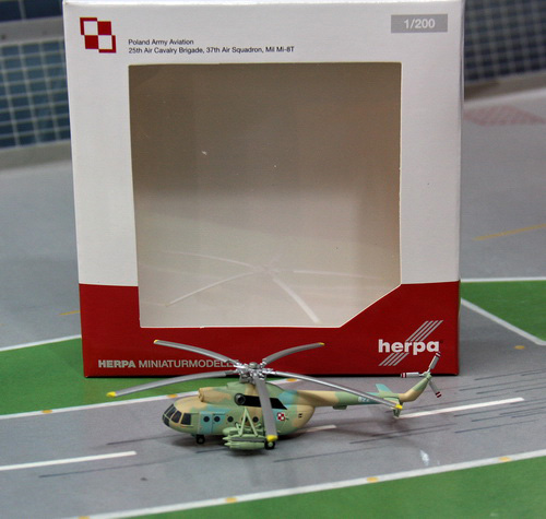 1:200 Poland Army Mil Mi-8T