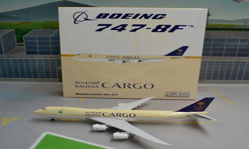 1:400 Saudia B747-8F