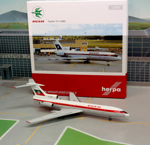 1:200 Balkan TU-154B2