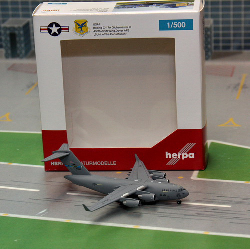 1:500 USAF C-17A