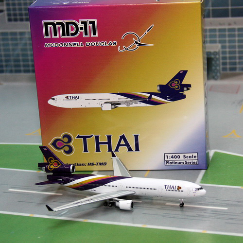 1:400 Thai MD-11