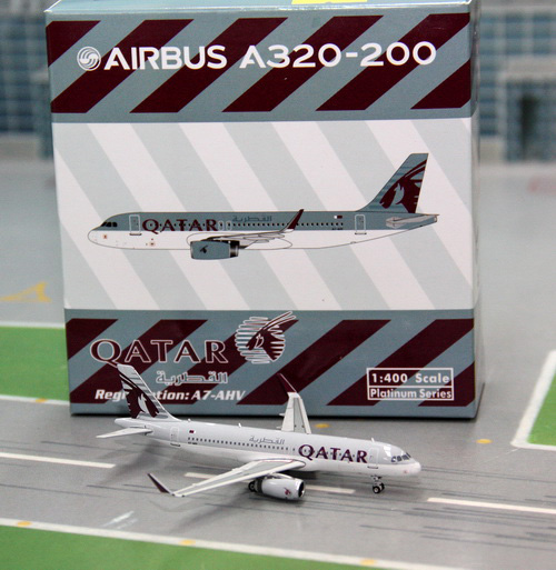 1:400 Qatar A320-200