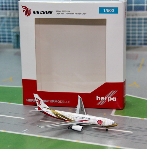 1:500 Air China A330-200