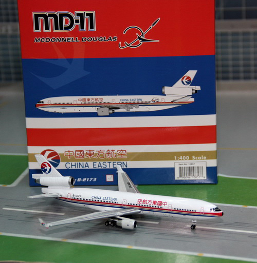 1:400 China Eastern MD-11