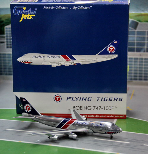 1:400 Flying Tigers B747-10 ...