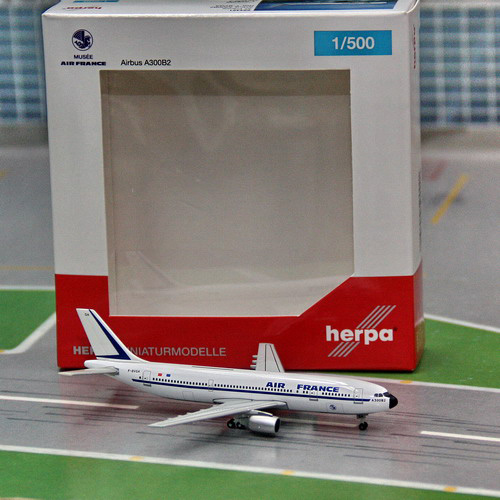 1:500 Air France A300B2
