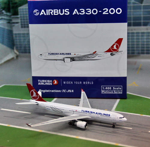 1:400 Turkish Airlines A330 ...