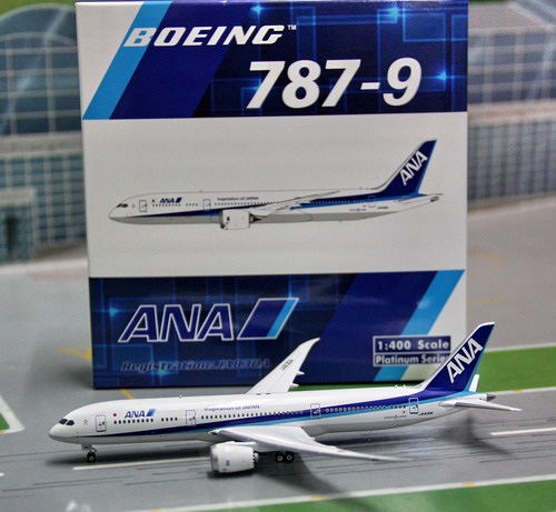 1:400 ANA B787-9