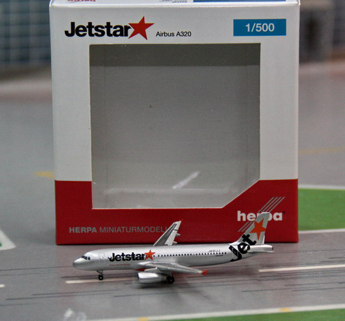 1:500 Jet Star A320