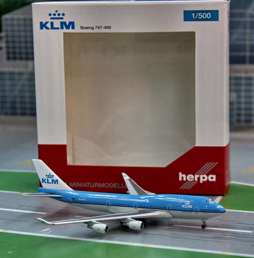 1:500 KLM B747-400